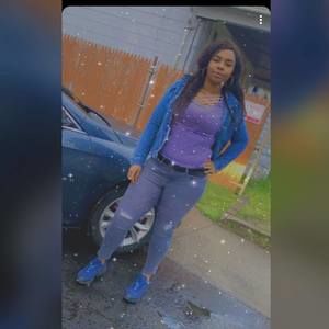 Meet your Posher, Tnay